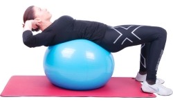 Gimnastikos kamuoliai ir kamuolių kėdės inSPORTline: Treniruočių kamuolys inSPORTline Top Ball 65 cm su kamuolio pagrindu