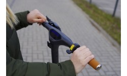 Elektriniai paspirtukai Beaster: Elektrinis paspirtukas Beaster BS05W, 350W, 36V, 8Ah, baltas