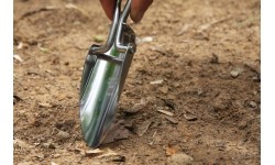 BasicNature sudedamas nerūdijančio plieno kastuvas