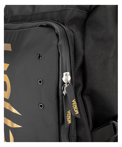 Kuprinė Venum Challenger Xtrem Evo - Black/Gold