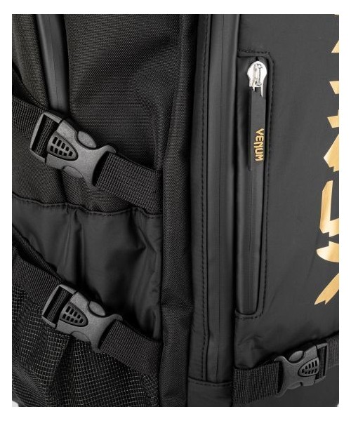 Kuprinė Venum Challenger Xtrem Evo - Black/Gold