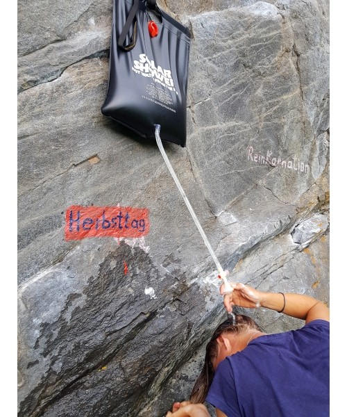 Origin Outdoors susukamas saulės dušas, 10 l