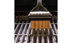Wooden Brush Head for Hot Surfaces Char-Broil