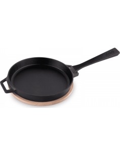 Ooni cast iron skillet with removable handle