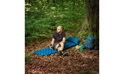 NC4006 TURQUOISE TOURIST MAT WITH PUMP NILS CAMP