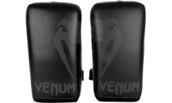 Kick Pads Venum Giant - Black/Black (Pair)