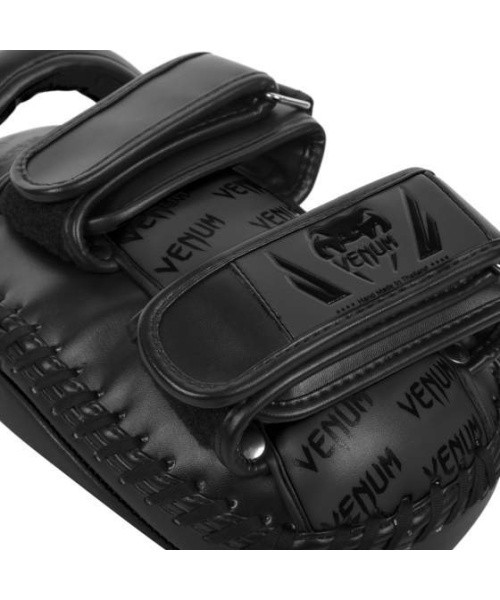 Venum Light Kick Pads (Pair) - Matte/Black
