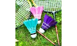 NBL6213 FEATHERS SHUTTLECOCKS MULTICOLOR 3 PCS. NILS