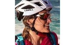 Livall BH60SE Neo Smart Helmet, White