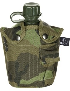 Plastikinė gertuvė su dėklu MFH M 95 CZ Camo, 1 l