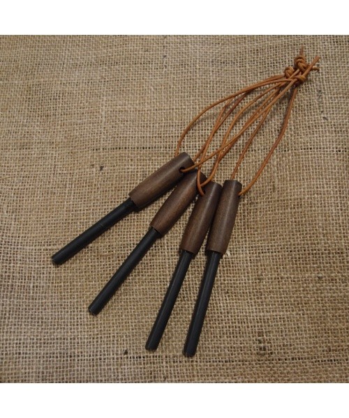 Fire Starter JuBö Buschcraft Firesteel Oak